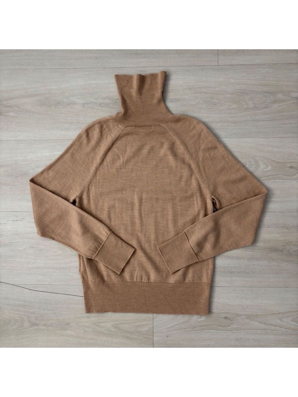 Banana Republic Merino Wool Turtleneck Sweater Womens L Tan Camel 100% Wool